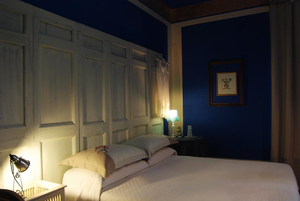 Kemmare Bed & Breakfast Riposto Oda fotoğraf